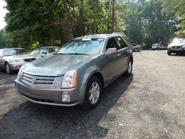 2005 Cadillac SRX Red Line