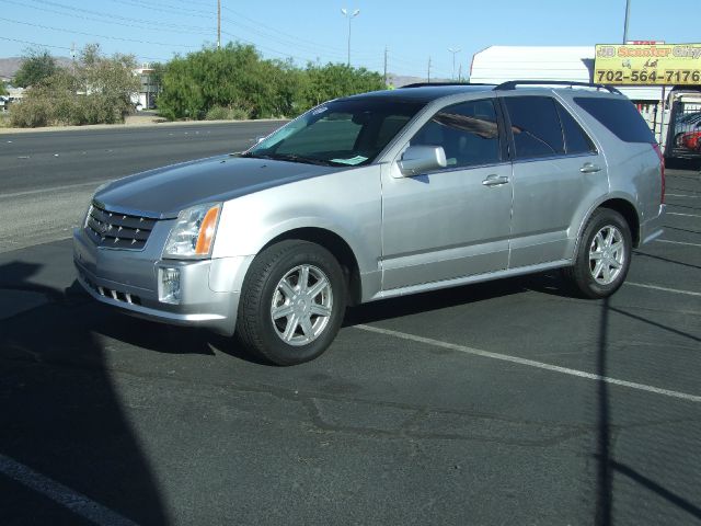 2005 Cadillac SRX Red Line