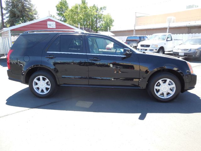 2005 Cadillac SRX Red Line