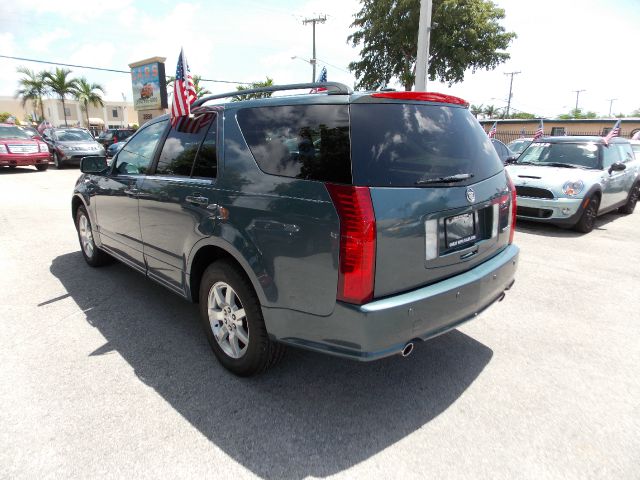 2006 Cadillac SRX Red Line