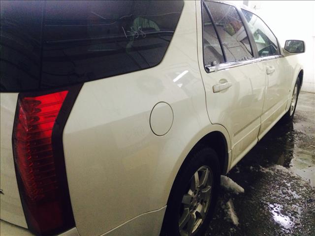 2006 Cadillac SRX Red Line