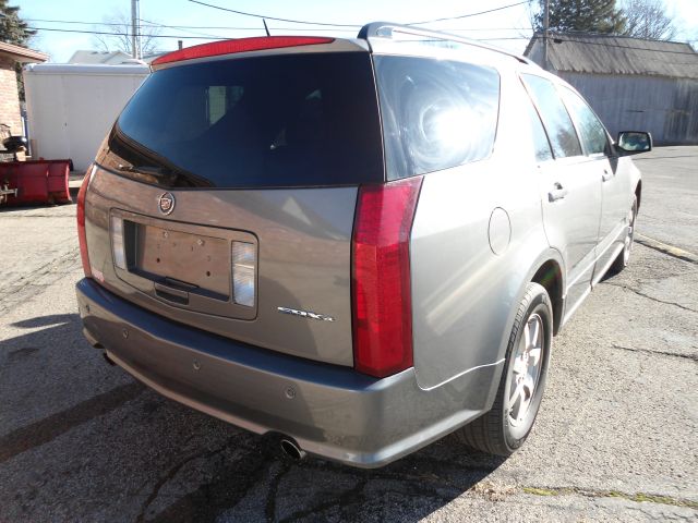 2006 Cadillac SRX Unknown