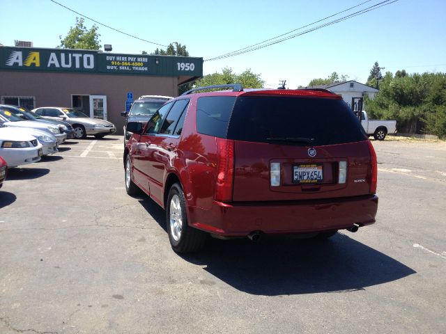 2006 Cadillac SRX Red Line