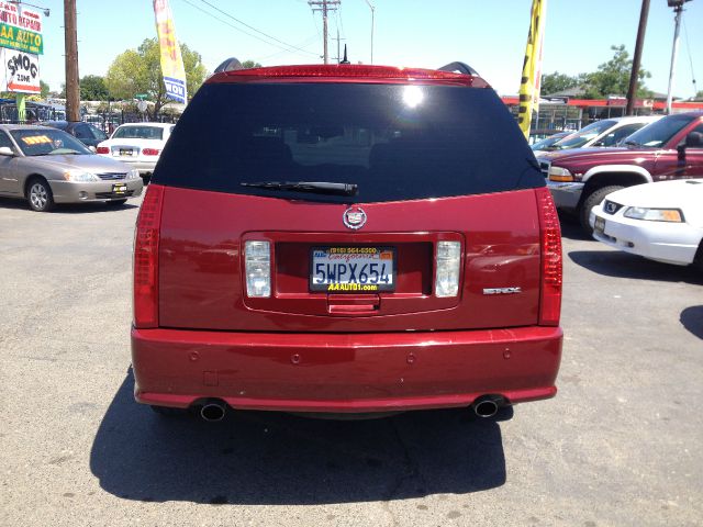 2006 Cadillac SRX Red Line