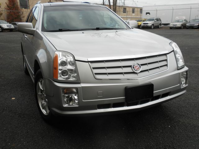 2006 Cadillac SRX Red Line