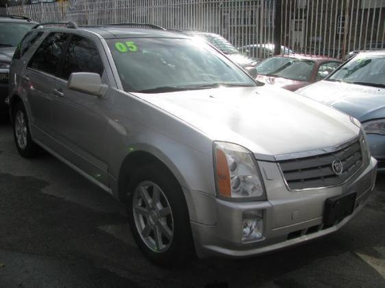 2006 Cadillac SRX Red Line