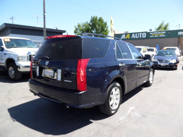 2006 Cadillac SRX Red Line