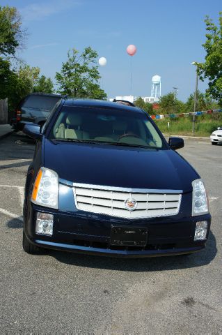 2006 Cadillac SRX Red Line