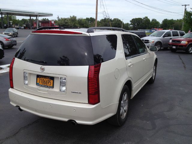 2006 Cadillac SRX Red Line