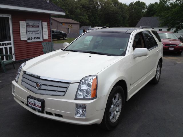 2006 Cadillac SRX Red Line