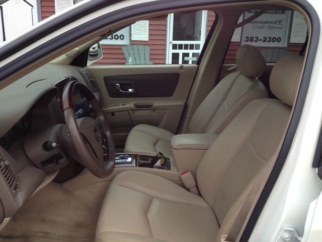 2006 Cadillac SRX Red Line