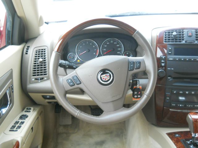 2006 Cadillac SRX Red Line