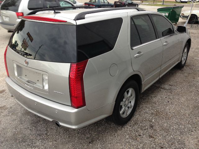 2006 Cadillac SRX Red Line