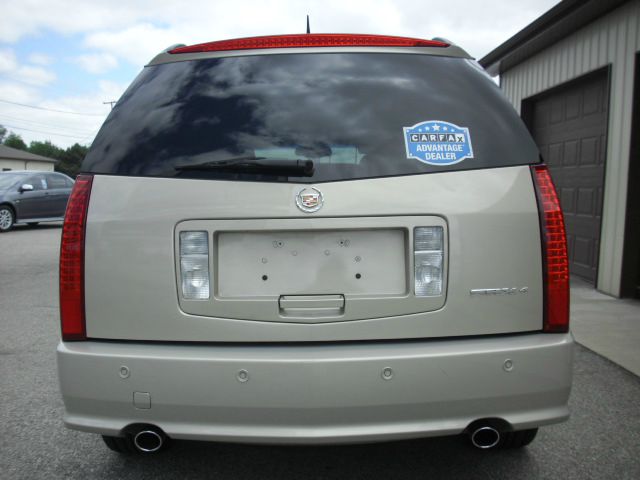 2007 Cadillac SRX Red Line