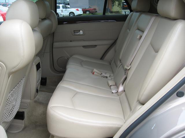 2007 Cadillac SRX Unknown