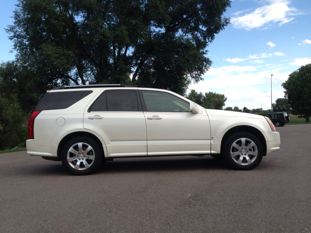 2007 Cadillac SRX SE-R