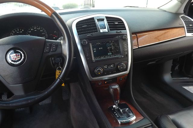 2007 Cadillac SRX Red Line