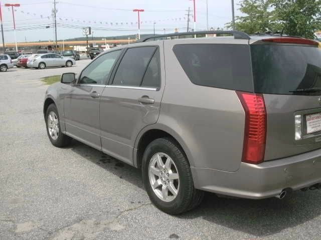 2007 Cadillac SRX Red Line