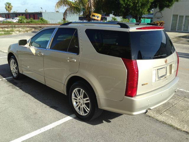 2007 Cadillac SRX SE-R