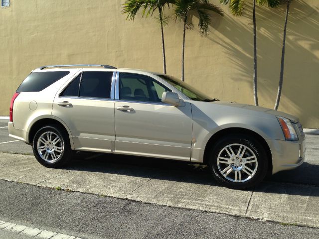 2007 Cadillac SRX SE-R