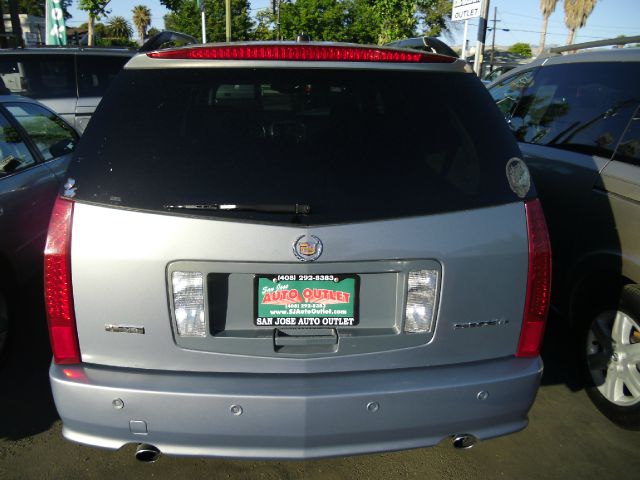 2007 Cadillac SRX SE-R