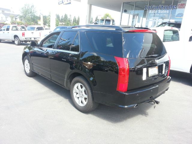 2008 Cadillac SRX Red Line