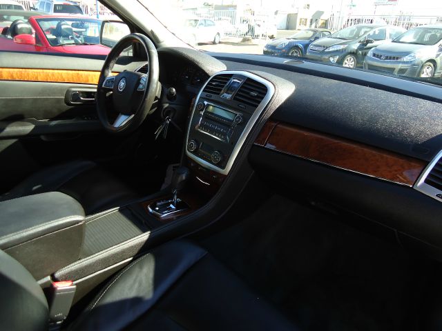 2008 Cadillac SRX Touring / AWD