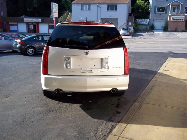 2008 Cadillac SRX LS/ 9 Passenger