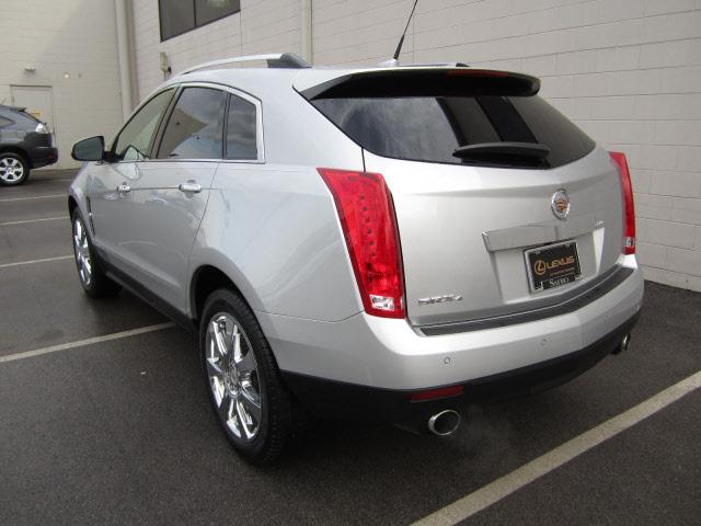 2010 Cadillac SRX Unknown