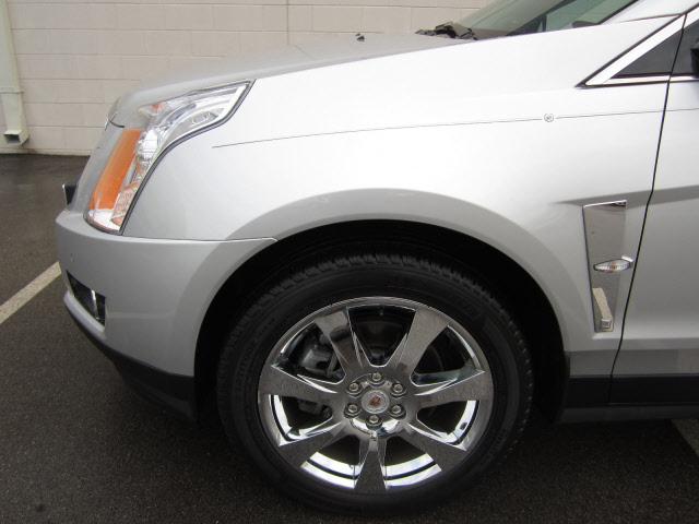 2010 Cadillac SRX Unknown