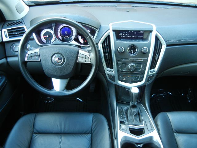 2010 Cadillac SRX Unknown