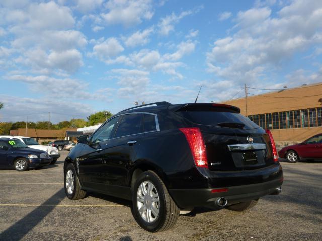 2011 Cadillac SRX Base