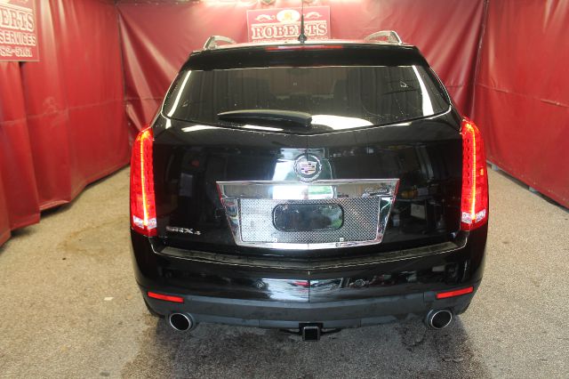 2011 Cadillac SRX APV