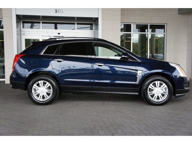 2011 Cadillac SRX Base