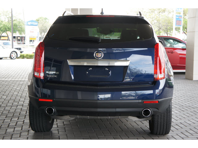 2011 Cadillac SRX Base