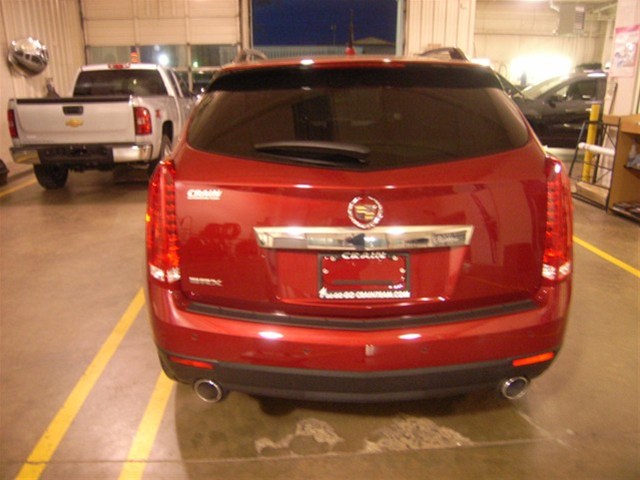 2011 Cadillac SRX 4dr Sdn I4 Auto 1.8 S