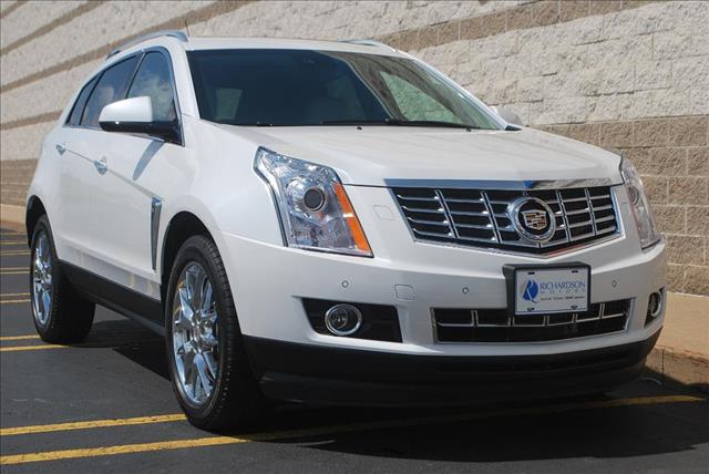 2013 Cadillac SRX 4dr Sdn I4 Auto 1.8 S