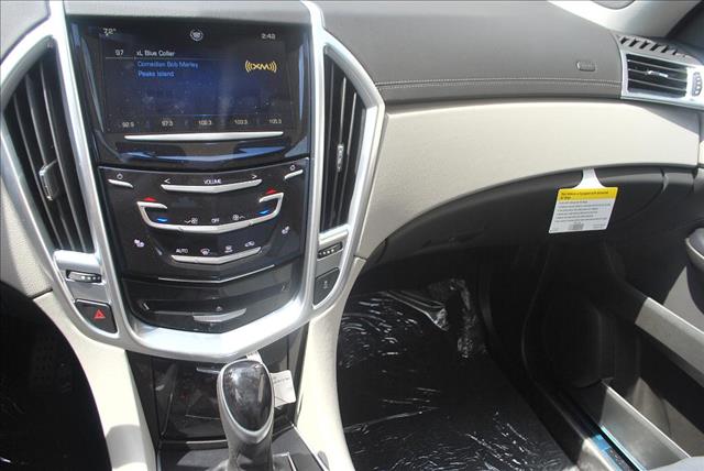 2013 Cadillac SRX 4dr Sdn I4 Auto 1.8 S