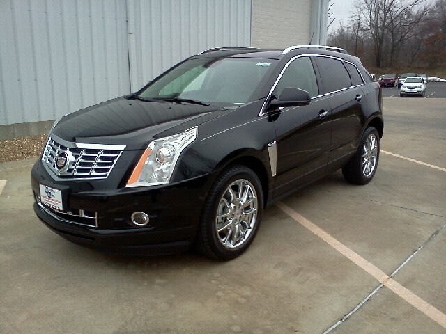 2014 Cadillac SRX Denali-awd-quads-third-tv/dvd-nav-sunroof