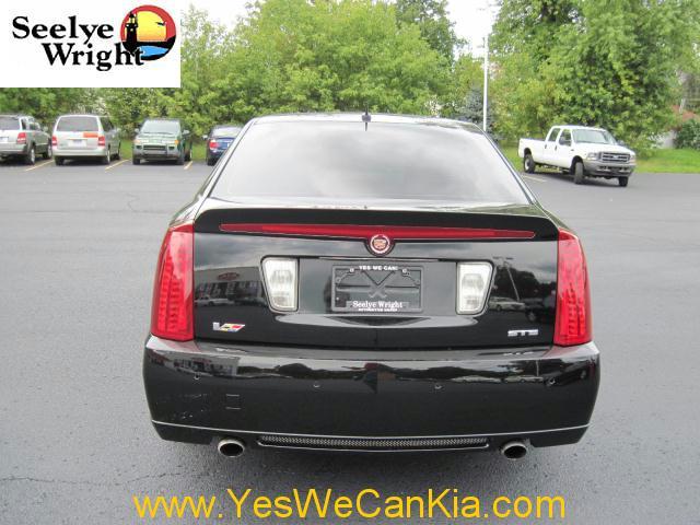 2006 Cadillac STS-V Unknown