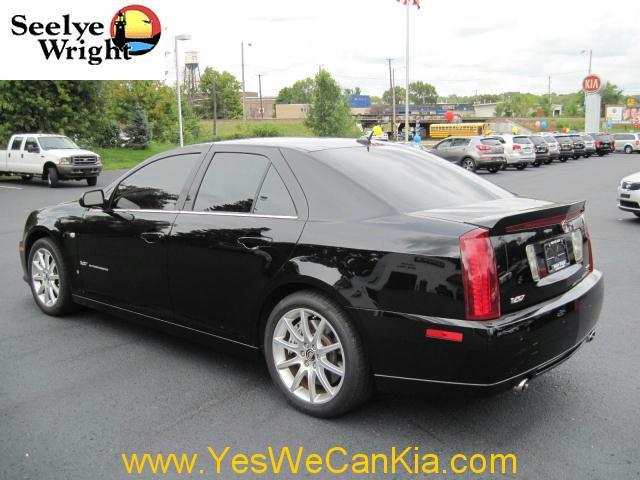 2006 Cadillac STS-V Unknown