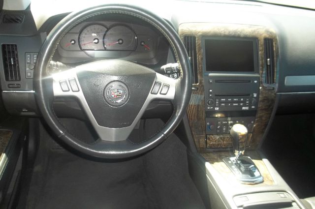 2006 Cadillac STS-V CE Van