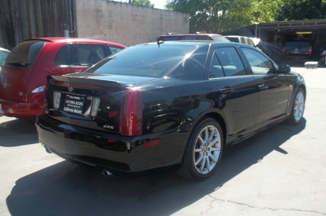 2006 Cadillac STS-V CE Van