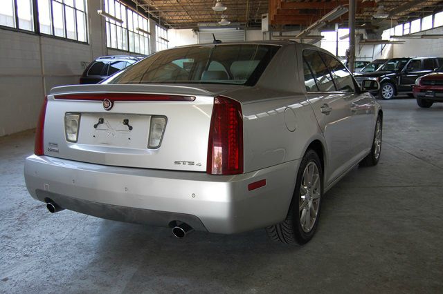 2005 Cadillac STS SE-R