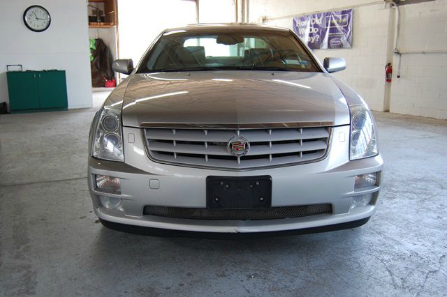 2005 Cadillac STS SE-R