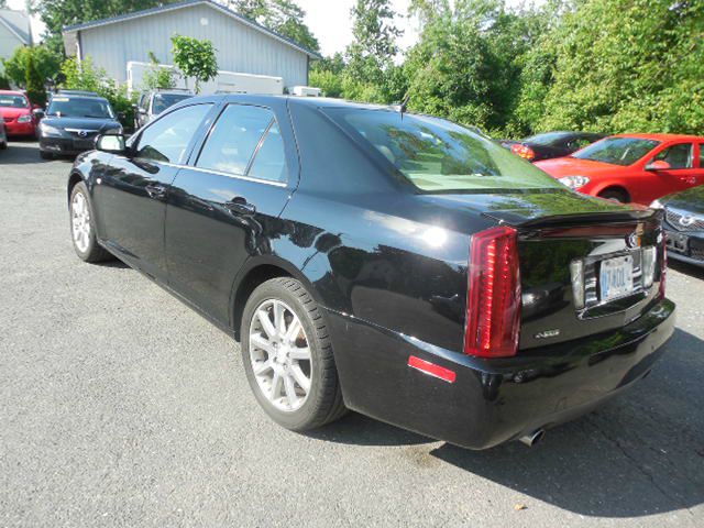 2005 Cadillac STS SE-R