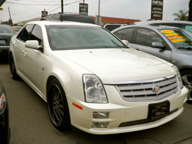 2005 Cadillac STS SE-R