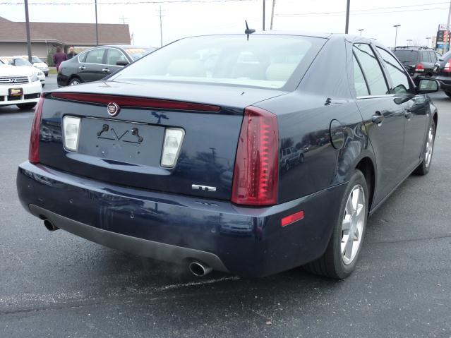 2005 Cadillac STS DTS