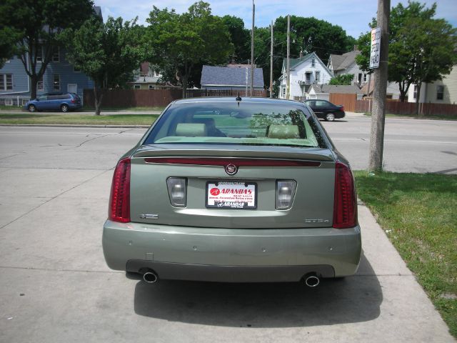 2005 Cadillac STS SE-R