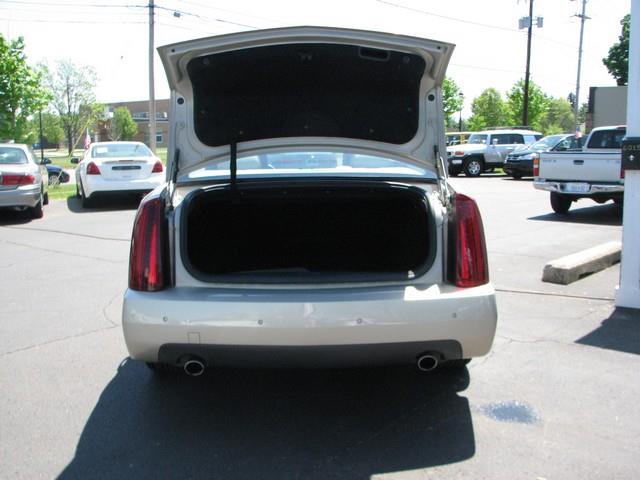 2007 Cadillac STS Unknown